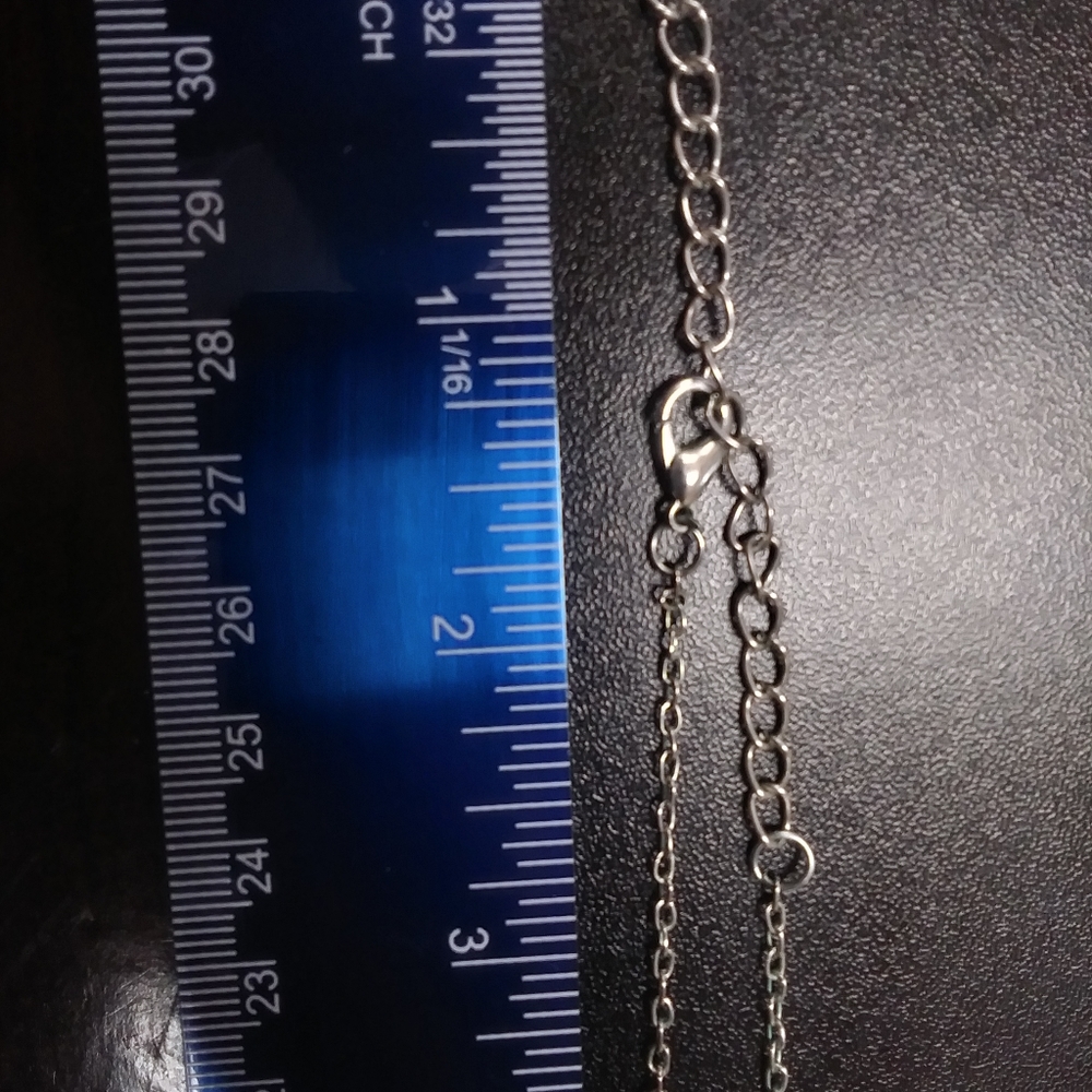Pearl moon necklace - Picture 3 of 4